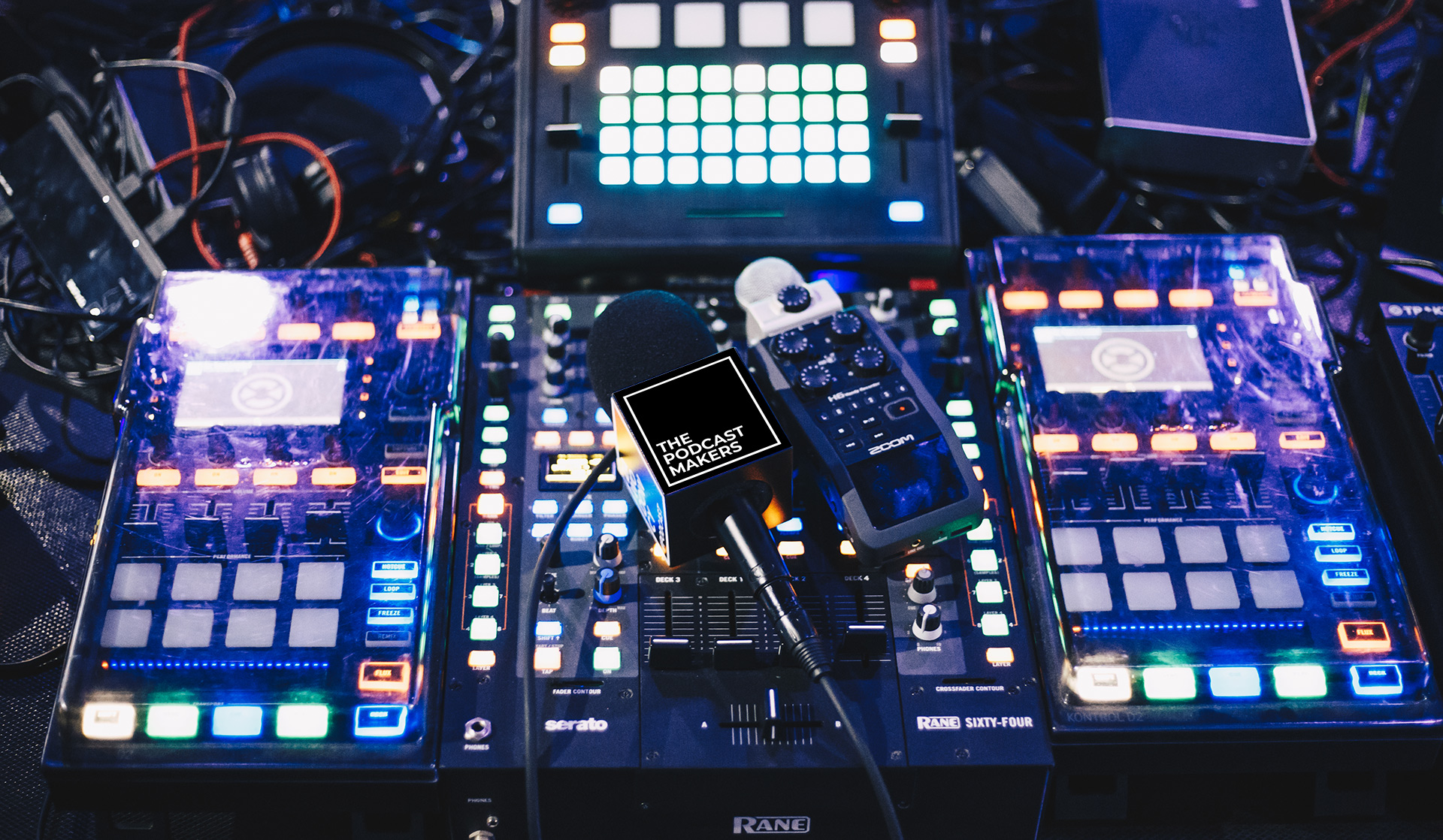 The Podcast Makers – studio podcastowe z mikrofonami i sprzętem