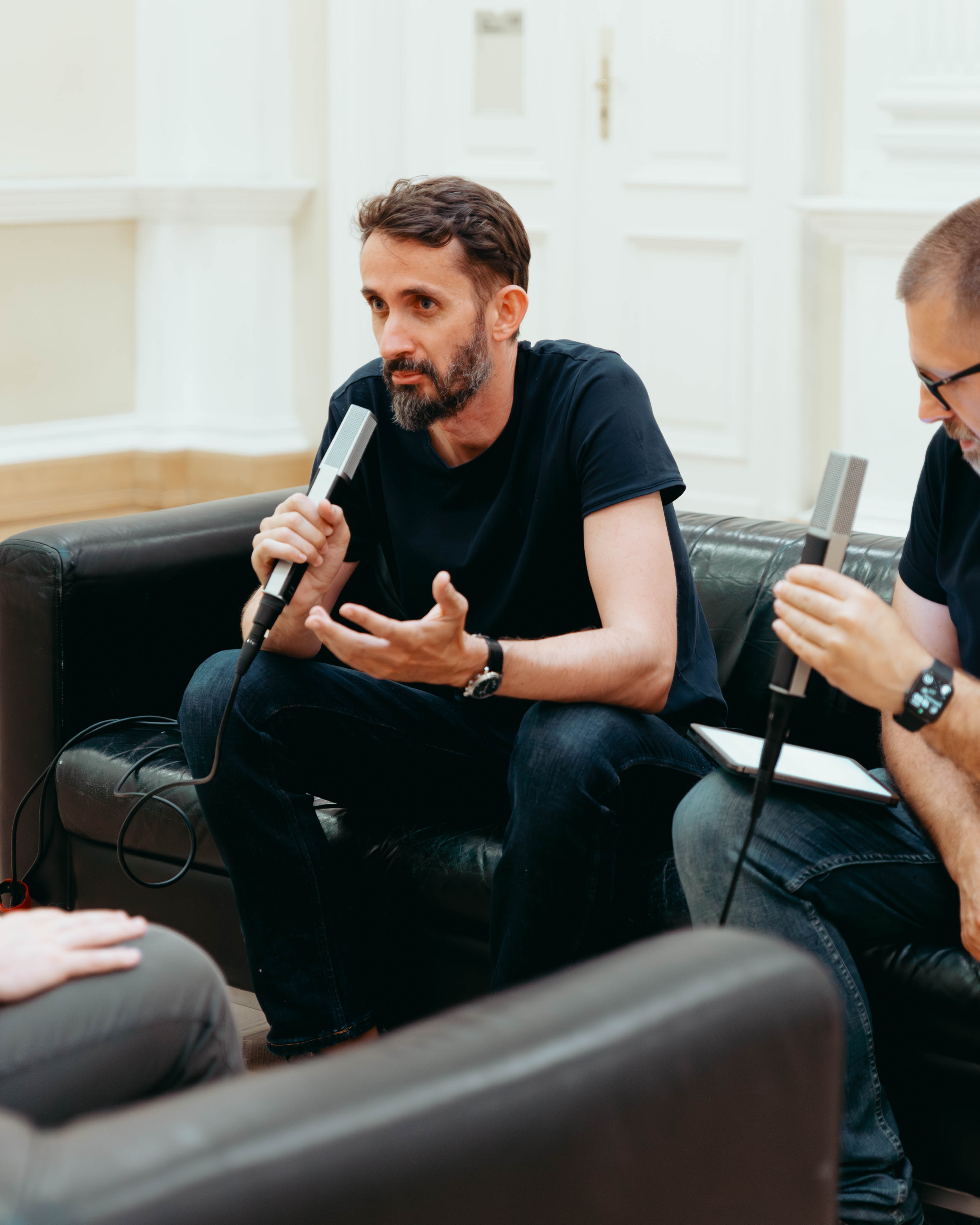 Karol Stryja podczas wywiadu z prof. Mądrym