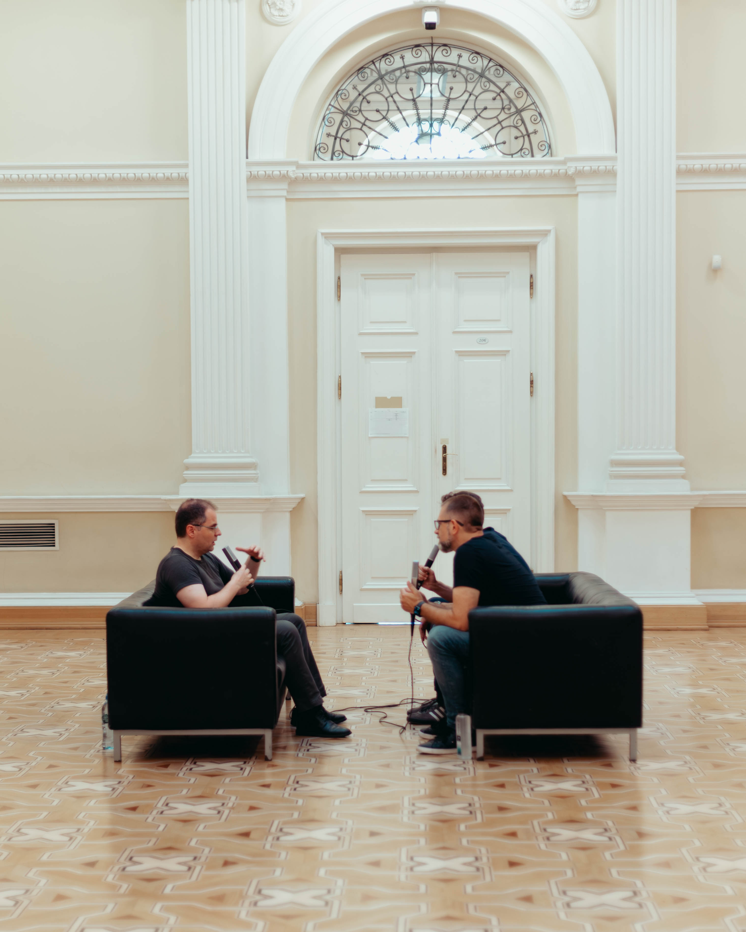 Wywiad w studiu — Karol Stryja i prof. Aleksander Mądry